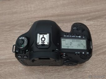 Canon EOS 5D mark III - 2