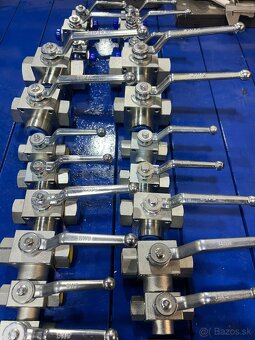 V ponuke rôzne hydraulicke diely - 2