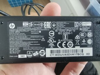 Nabijacka / adapter hp 740015-002 hp - 2