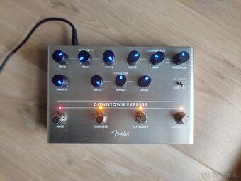 Fender Downtown Express Basgitarový efekt - 2