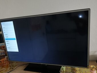 Predám plne funkčný televízor ECG - 2