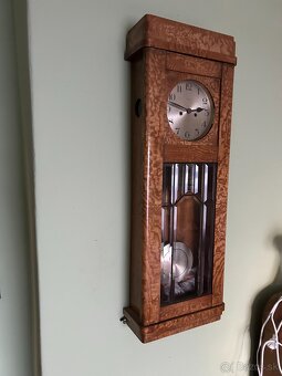 Pondusové hodiny na stenu - 2