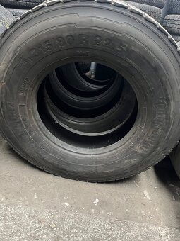 Predám 315/80R22,5 - 2