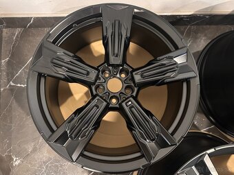 ❄️☀️ original kolesa BMW 7er G70 r21 908 M 5A19DF - 2