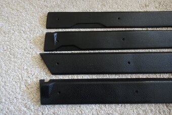 Ochranné lišty dverí - Škoda 105 - 136 - 2