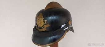 NEMECKÁ PRILBA - 2
