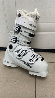 Top Lyziarky Atomic c. 36/37 - 2