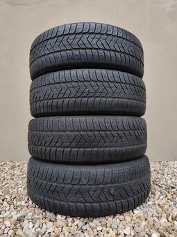 Zimné pneumatiky Pirelli 235/65R19 - 2