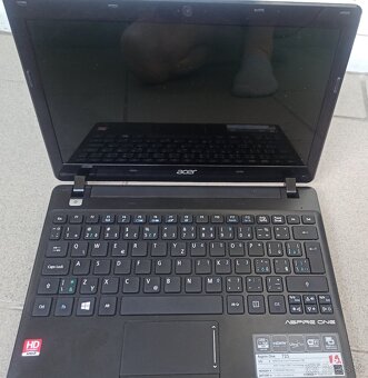 Predám notebook ACER ASPIRE ONE - 2