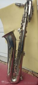 Saxofón Bariton - 2