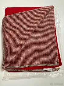 Krásna červená deka pre bábätká zo 100% bavlny - 2
