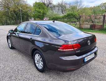 Volkswagen Passat 2.0 TDI B8 Comfortline Business sedan - 2