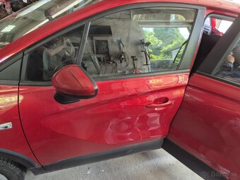 Opel Crossland X Lave predne dvere, lave zadne dvere, prave - 2