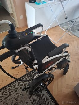 Predám elektronický invalidný vozík a elektronický zdvihák - 2