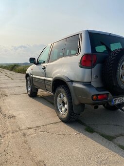 Nissan Terrano 2 - 2
