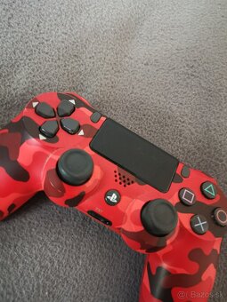 PS4 ovládač - červený maskáč - 2