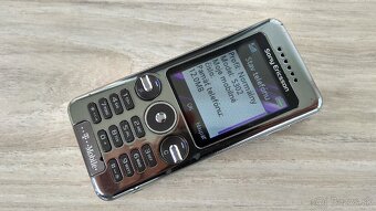 Sony Ericsson S302 - 2