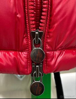 Moncler bunda cervena - 2