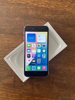 IPhone SE 2020 - 2