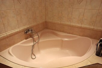 Na prenájom zariadený 2 izbový byt, balkón, Hlavná, Trnava - 2