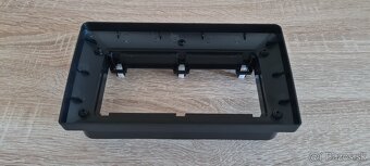 Rám na autoradio - 2