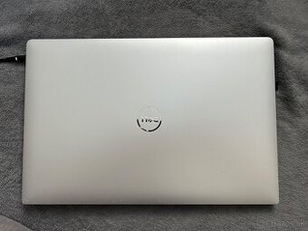 Dell Precision 5530 i7, 32GB RAM, 1TB SSD + Dock - 2