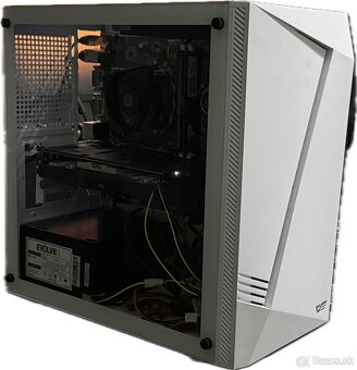 Predam stolný PC - 2