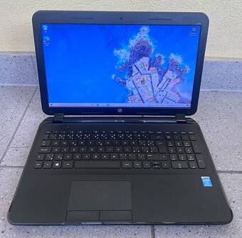 HP 250 G2 / Intel 4-jadro / 8GB RAM / 240GB SSD / 15.6" - 2
