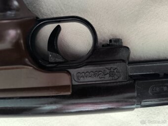 Nemecká vzduchová pištoľ - 2