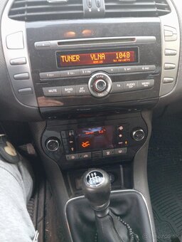 Predám FIAT BRAVO - 2