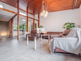 REZERVOVANÉ 5i RODINNÝ DOM (222m2) pri LESE s ÚCHVATNÝM VÝH - 2