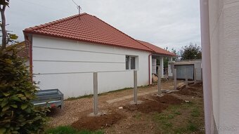 Predám rodinný dom v obci Čifáre - 2