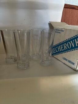 Poháre 6 ks Becherovka 2 dl cena spolu 12€ - 2