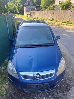 Opel Zafira B 1.8B V CELKU NA ND - 2