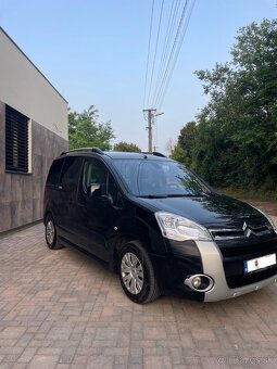 CITRÖEN BERLINGO XTR 1.6 HDI MULTISPACE PRVÝ MAJITEĽ - 2