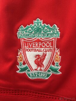 Futbalové šortky Liverpool Adidas veľ. S - 2