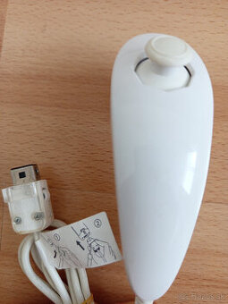 Nintendo Wii Nunchuck biely iba za 5€ - 2