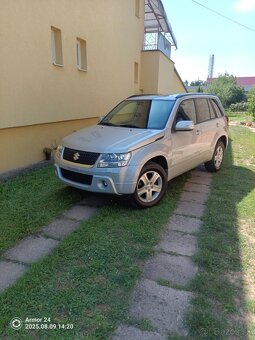 SUZUKI GRAND VITARA 1,9 DDiS 4x4 r.v.2011 KOŽA NAVIGÁCIA - 2