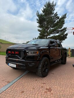 Dodge RAM 1500 Bighorn sport 2021 - 2