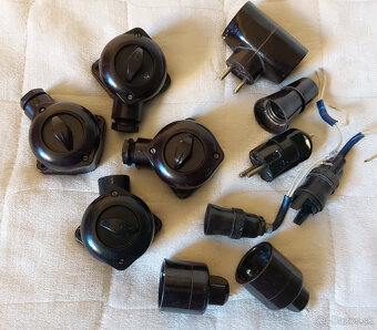 Predám bakelitové vypínače - 2