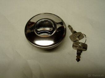 U Z Á V E R - NÁDRŽE - Uzamykatelný - Babetta 210 - - 2