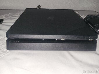 playstation ps4 slim - top stav - 2