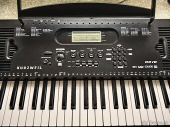 Klávesy Kurzweil KP 70 - 2