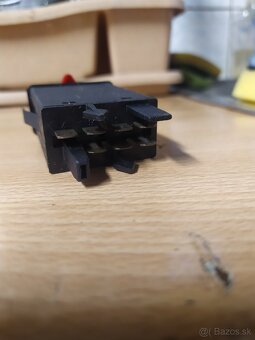 Rozpredám interiér Audi A3 8L , 3.dverove - 2