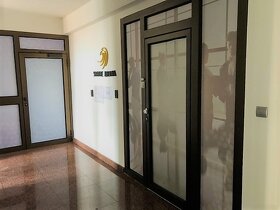 Ponúkame na prenájom kancelárske priestory v budove Luxor - 2
