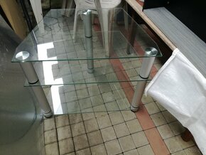Stôl pod TV - 2