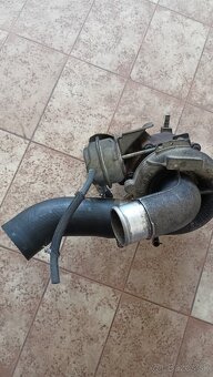 Turbo Avensis T25 - 2