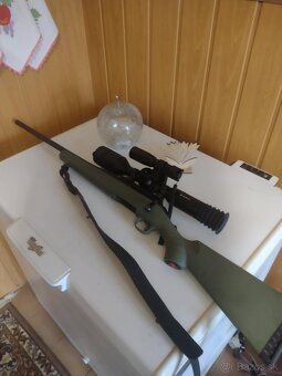 Predam guĺovnicu Ruger 243w - 2