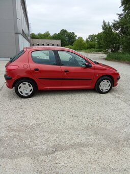 Peugeot 2061,4 55kw benzin - 2