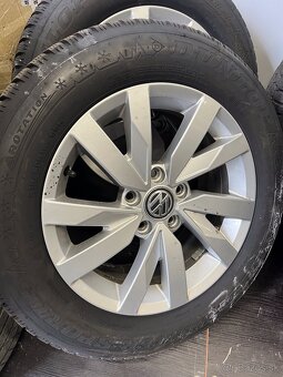 VW Aragon R16 Passat - 2